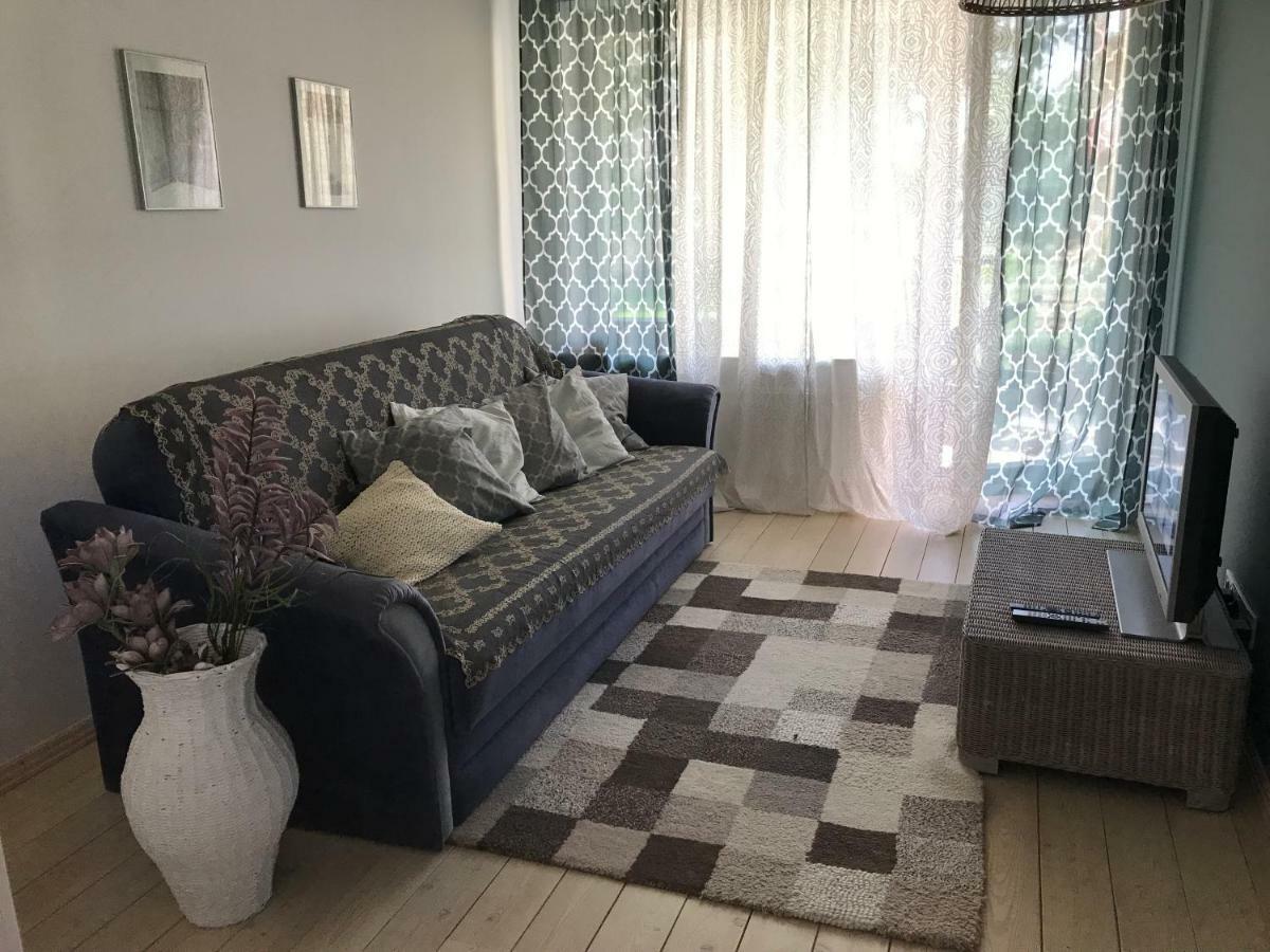 Apartment Near By Sea Jūrkalne Εξωτερικό φωτογραφία